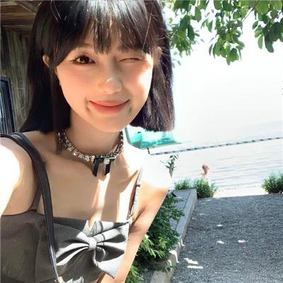 二楼传来的歌声
